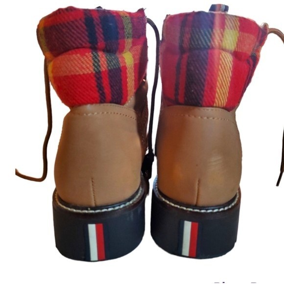 Tommy Hilfiger Twlariti Hiking Combat Boot, Size 6, Brown - Picture 8 of 11